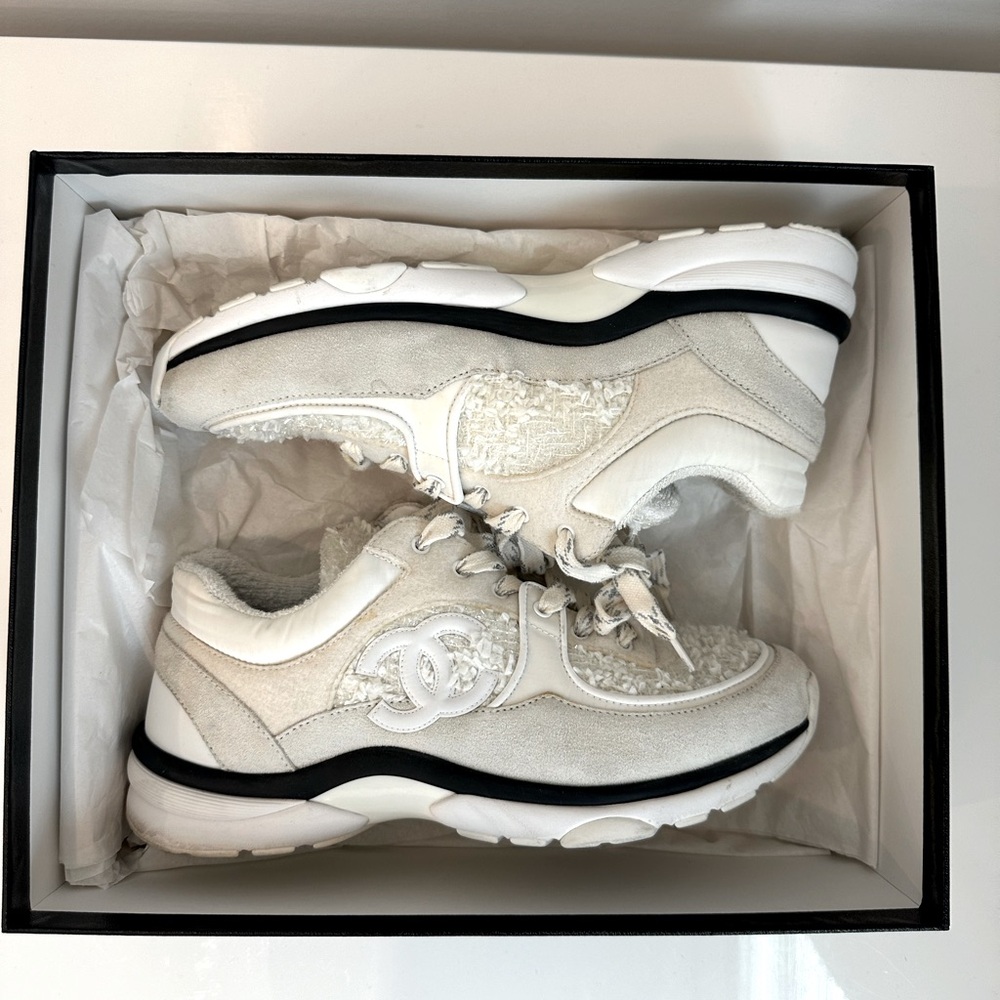 Chanel Sneskers - Tweed/Susde/Felt - White